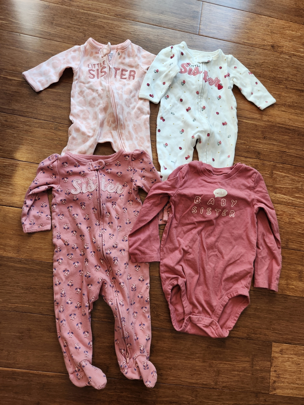 4 Carters Girls LITTLE SISTER Footed Sleepers And Bodysuit Pajamas, 0-24 Months